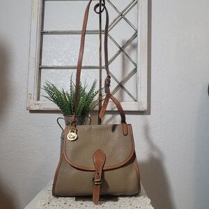 Vintage Dooney & Bourke Rare Tan 2 Tone Leather Crossbody Shoulder Bag Precreed